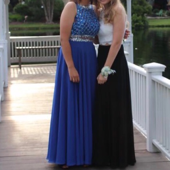 A-Line Scoop Neck Floor-Length Chiffon Dress size8 - Picture 4 of 8